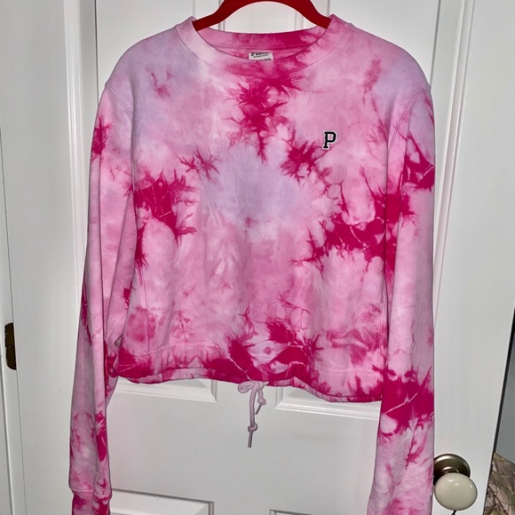 PINK Victoria’s Secret Crew Neck Cropped Sweater - Picture 1 of 3